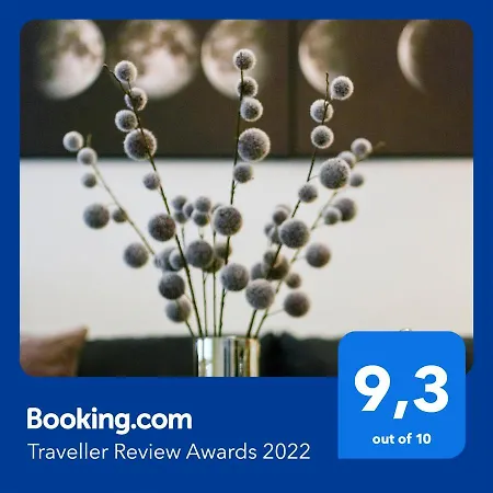 Space Age Design-luxus-apartment, Terrasse, Zentral