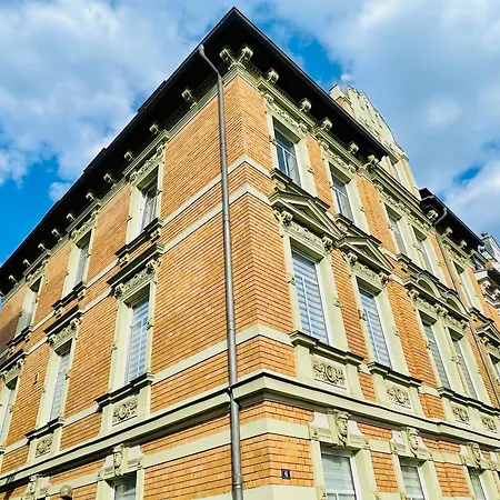 Space Age Design-luxus-apartment, Terrasse, Zentral Apartment *