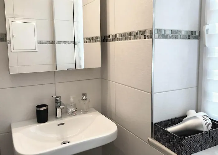 Space Age Design-luxus-apartment, Terrasse, Zentral * Gera